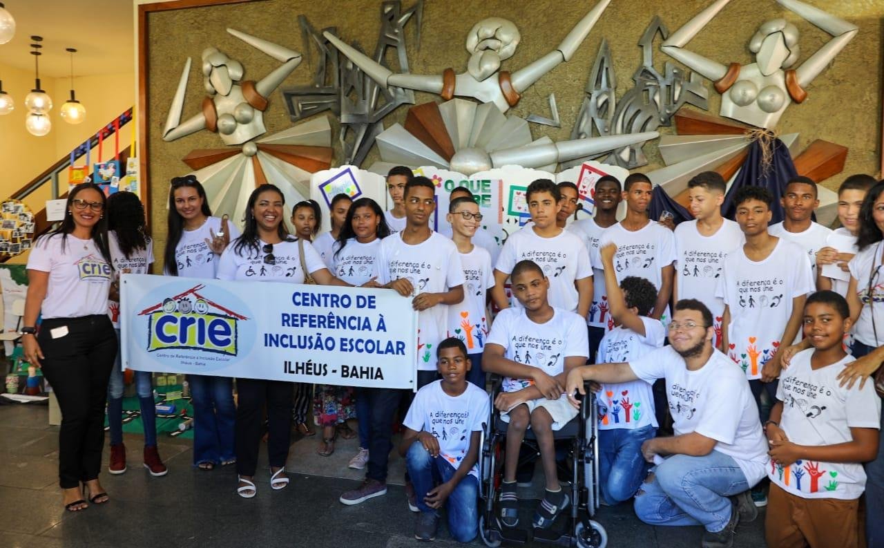 ILHÉUS: LEI REGULAMENTA A CATEGORIA DE INTÉRPRETE DA LÍNGUA BRASILEIRA DE SINAIS ILHÉUS: LEI REGULAMENTA A CATEGORIA DE INTÉRPRETE DA LÍNGUA BRASILEIRA DE SINAIS