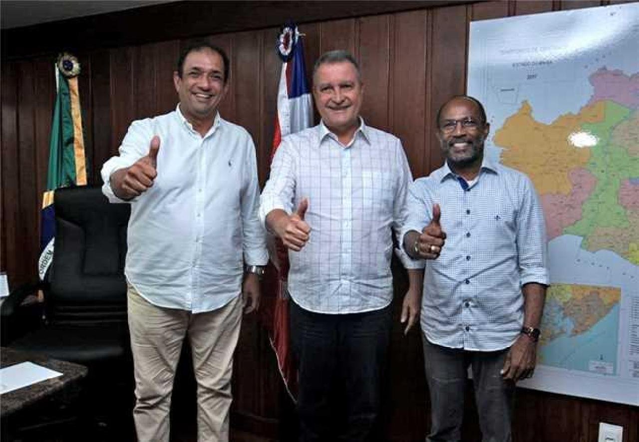 COM GOVERNADOR, MÁRIO ALEXANDRE E BEBETO GALVÃO REFORÇAM PEDIDO DE REQUALIFICAÇÃO DA ZONA NORTE COM GOVERNADOR, MÁRIO ALEXANDRE E BEBETO GALVÃO REFORÇAM PEDIDO DE REQUALIFICAÇÃO DA ZONA NORTE