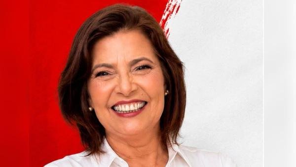 ADÉLIA PINHEIRO LIDERA REPASSES COM R$ 1,15 MILHÃO PARA CAMPANHA A DEPUTADA FEDERAL