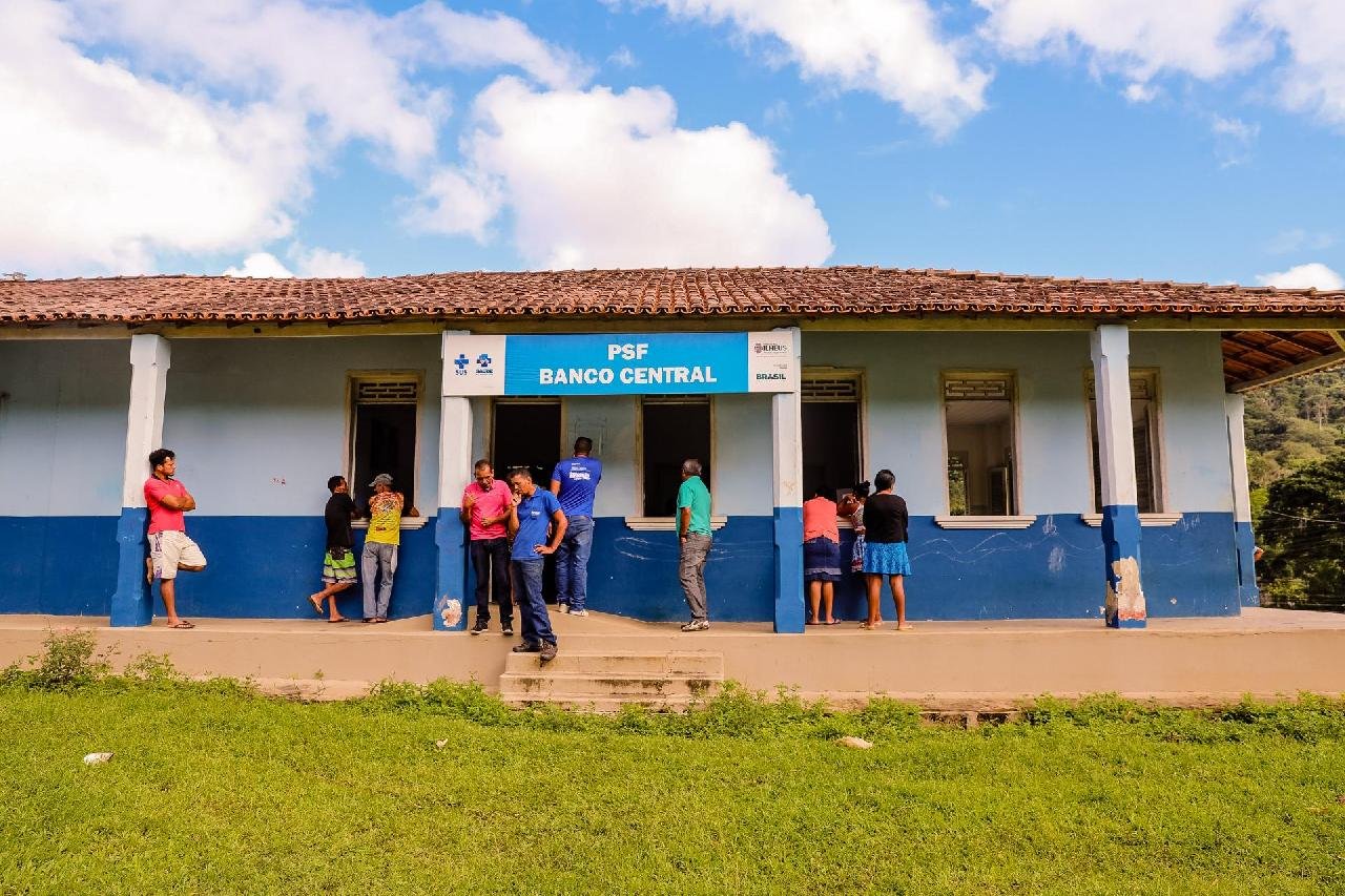 CONSULTAS E EXAMES ESPECIALIZADOS PODEM SER FEITOS NOS DISTRITOS DE ILHÉUS CONSULTAS E EXAMES ESPECIALIZADOS PODEM SER FEITOS NOS DISTRITOS DE ILHÉUS