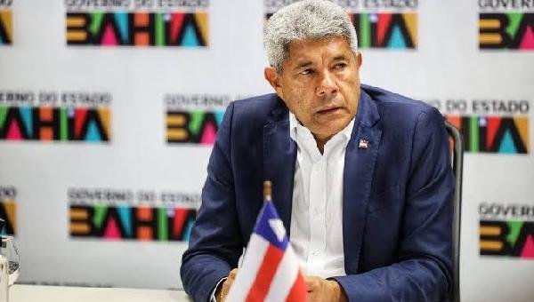 APÓS TRÊS ANOS DE ABANDONO ADMINISTRATIVO, GOVERNADOR JERÔNIMO RODRIGUES RETORNA A ILHÉUS COM MISSÃO DE RECONSTRUIR BASE POLÍTICA RACHADA 