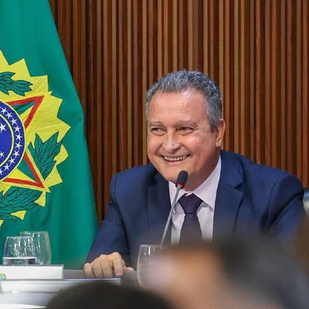 RUI COSTA SURGE NA FRENTE E LIDERA DISPUTA PELO SENADO NA BAHIA