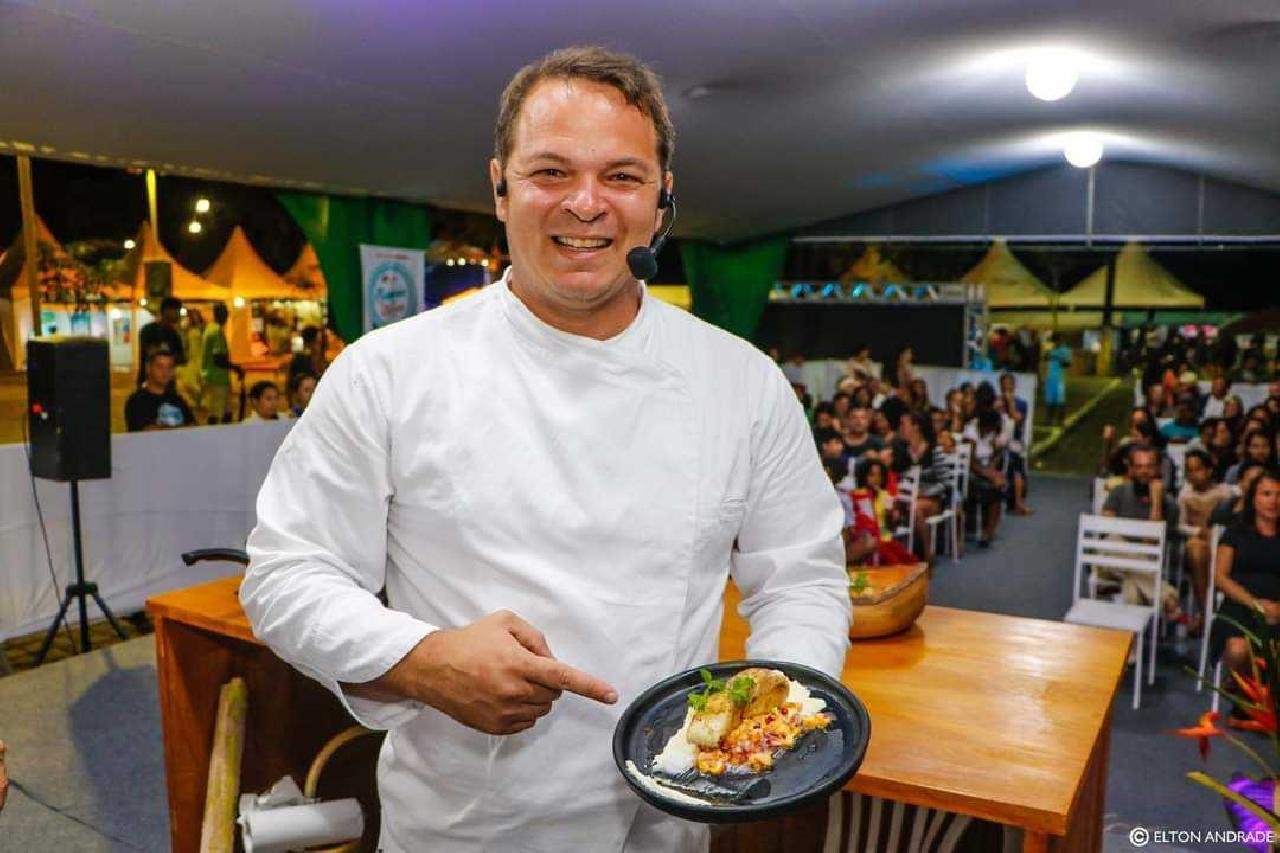 VIVA ILHÉUS: ARENA GASTRONÔMICA INTEGRA VILA CULTURAL JUNINA VIVA ILHÉUS: ARENA GASTRONÔMICA INTEGRA VILA CULTURAL JUNINA