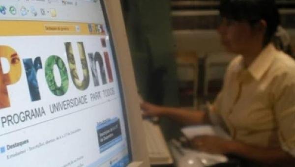 ESTUDANTES JÁ PODEM SE INSCREVER PARA O PROUNI 2024