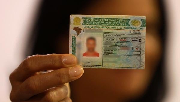 BAHIA REDUZ VALORES PARA EMISSÃO E SERVIÇOS DE CNH