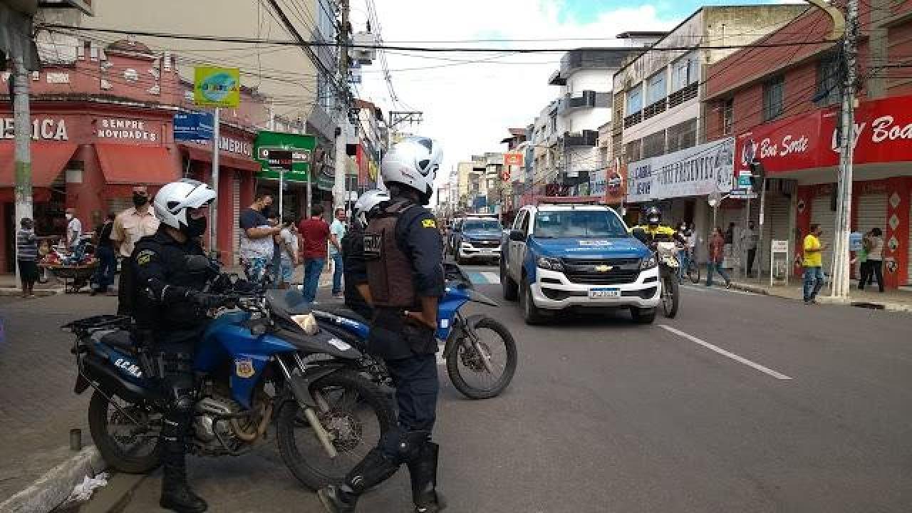 LOJISTAS DE ITABUNA ABRE COMÉRCIO SEM AUTORIZAÇÃO DA PREFEITURA