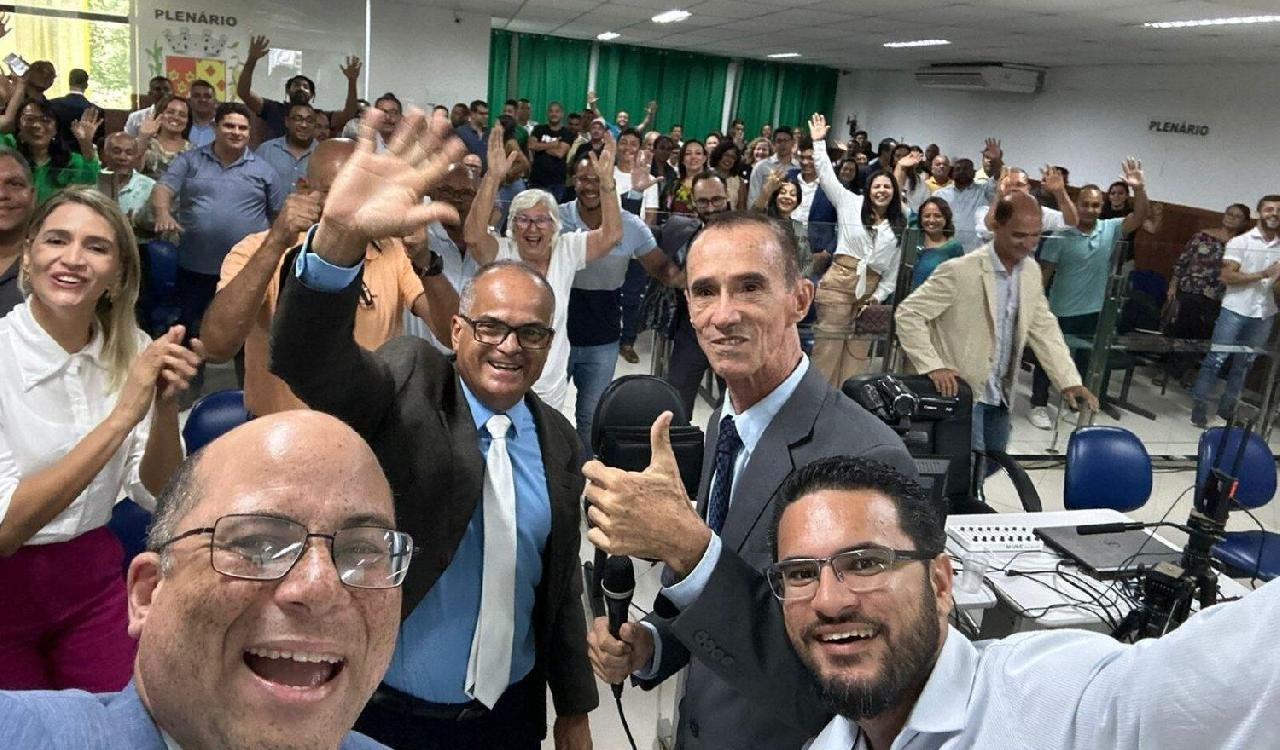 SEMINÁRIO EM ILHÉUS ABORDA COMUNICAÇÃO, ORÇAMENTO E O PAPEL DO VEREADOR SEMINÁRIO EM ILHÉUS ABORDA COMUNICAÇÃO, ORÇAMENTO E O PAPEL DO VEREADOR