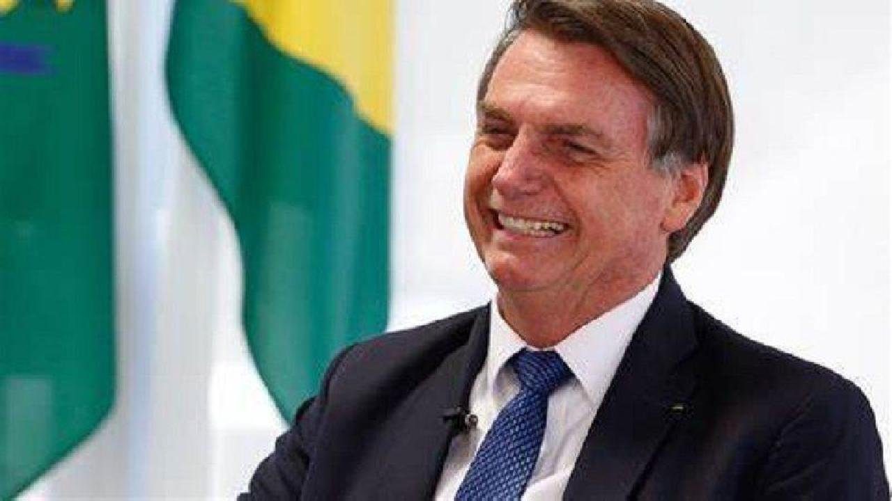 JAIR BOLSONARO PODE RECEBER A COMENDA 2 DE JULHO NA BAHIA; ENTENDA JAIR BOLSONARO PODE RECEBER A COMENDA 2 DE JULHO NA BAHIA; ENTENDA