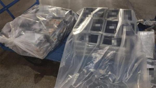 MEIA TONELADA DE COCAÍNA É ENCONTRADA EM AVIÃO INTERNACIONAL