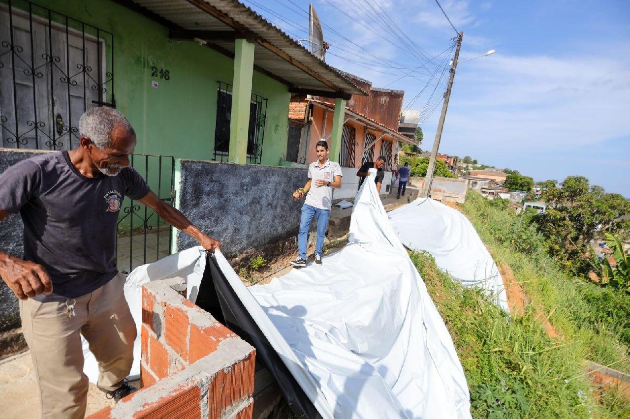 DEFESA CIVIL DE ILHÉUS ALERTA PARA CHUVAS INTENSAS E INICIA AÇÕES PREVENTIVAS DEFESA CIVIL DE ILHÉUS ALERTA PARA CHUVAS INTENSAS E INICIA AÇÕES PREVENTIVAS