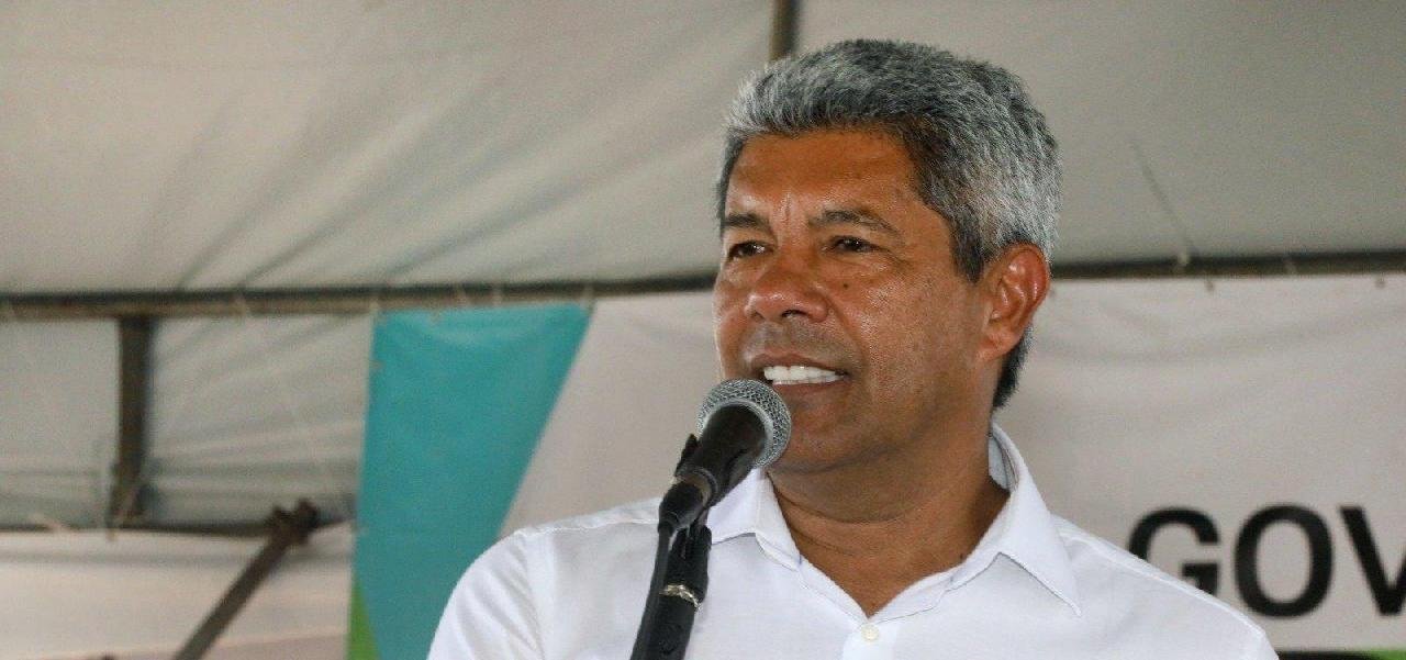 JERÔNIMO RECHAÇA INFORMAÇÃO DE QUE HAVERÁ DESMATAMENTO PARA CONSTRUIR EMPREENDIMENTO EM BOIPEBA JERÔNIMO RECHAÇA INFORMAÇÃO DE QUE HAVERÁ DESMATAMENTO PARA CONSTRUIR EMPREENDIMENTO EM BOIPEBA