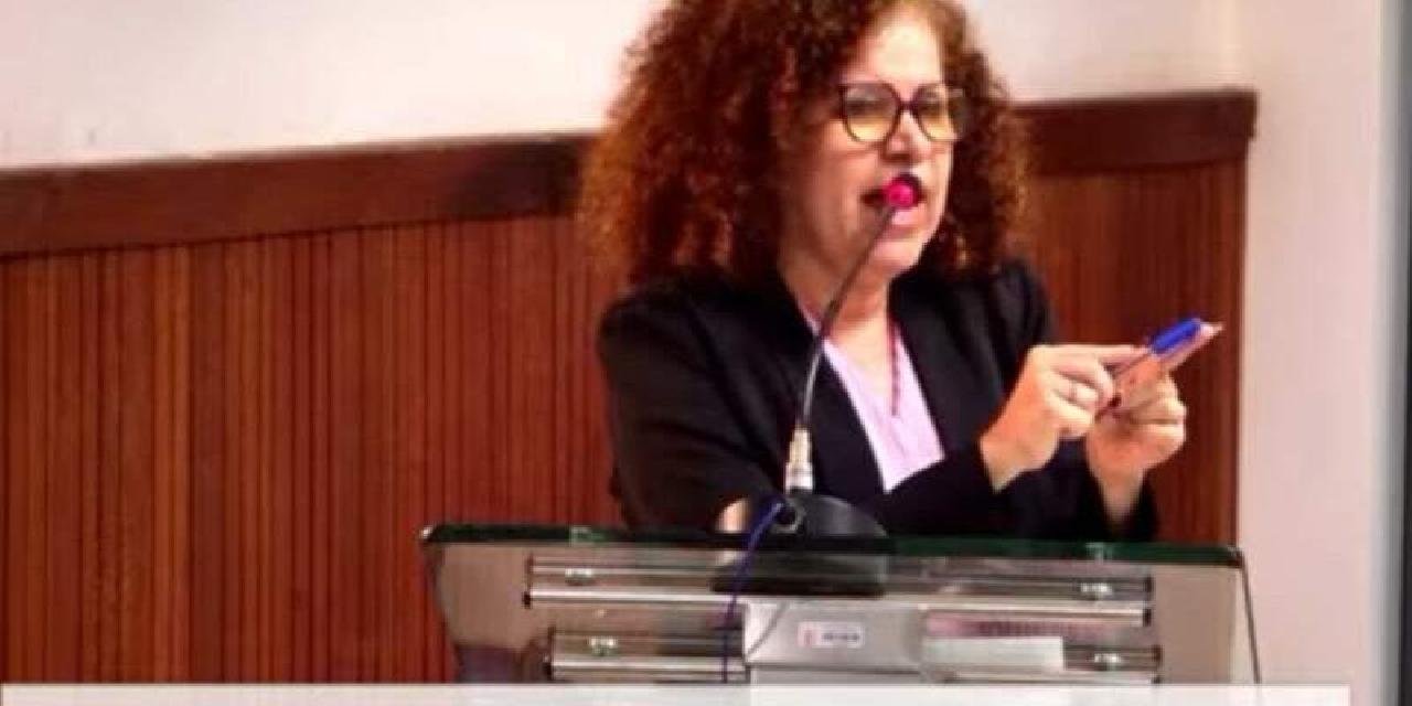 VEREADORA ENILDA APONTA FALTA DE PLANEJAMENTO E PROBLEMAS ESTRUTURAIS NA EDUCAÇÃO DE ILHÉUS 