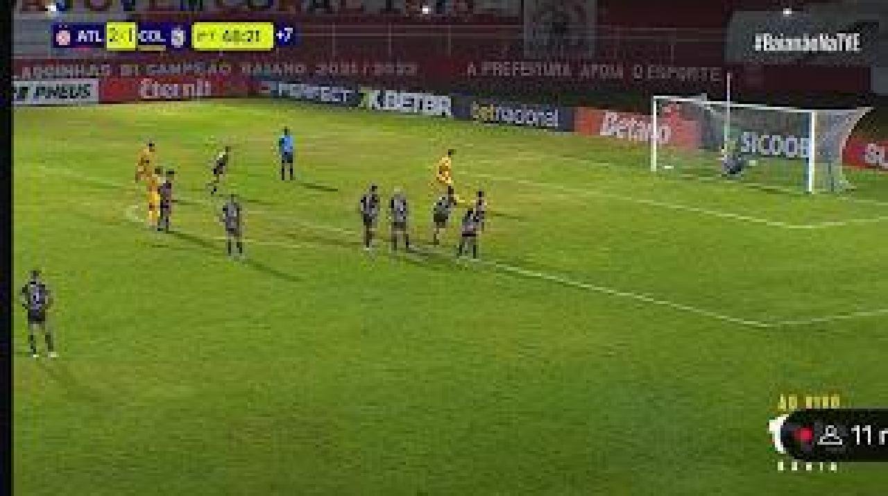 POLÊMICA NA ARBITRAGEM MARCA EMPATE ENTRE COLO COLO E  ATLÉTICO DE ALAGOINHAS 