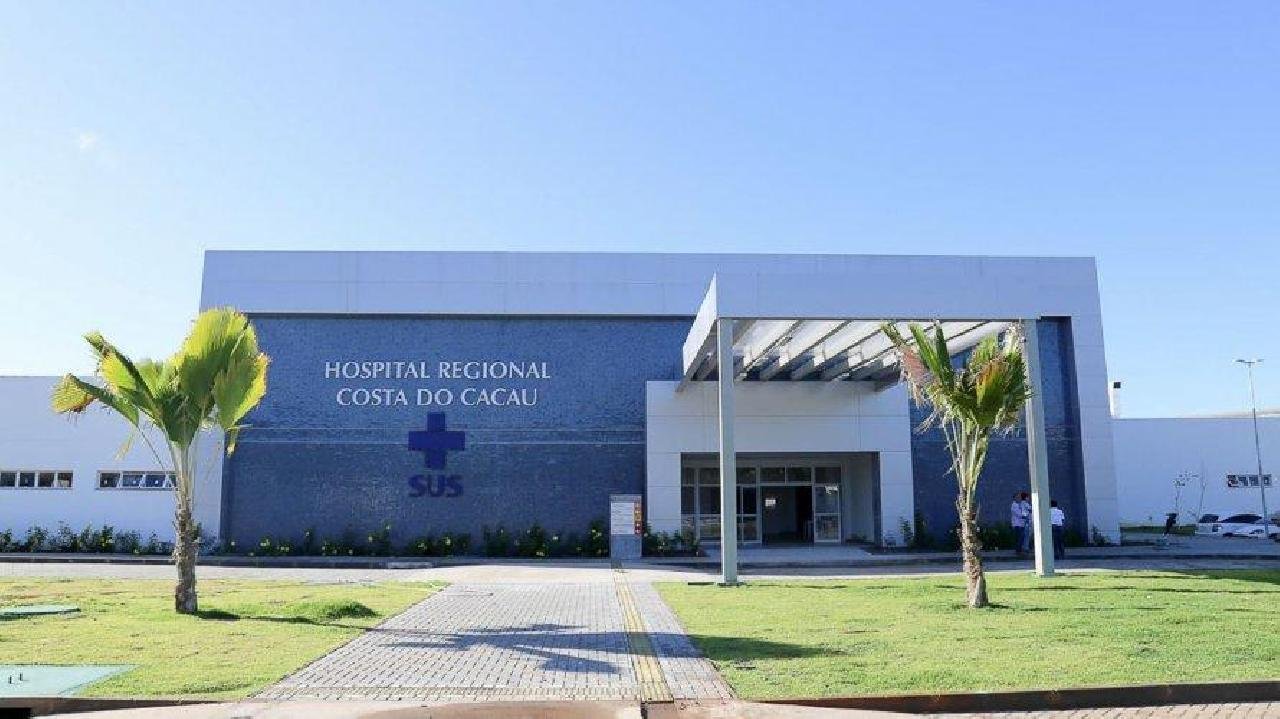 EM COMUNICADO, HOSPITAL COSTA DO CACAU DIZ QUE NÃO COBRA POR PROCEDIMENTOS EM COMUNICADO, HOSPITAL COSTA DO CACAU DIZ QUE NÃO COBRA POR PROCEDIMENTOS