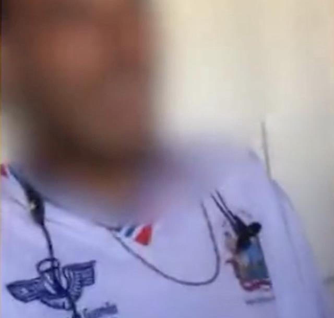 ESTUDANTES GRAVAM VÍDEO FUMANDO MACONHA DENTRO DE ESCOLA EM LAURO DE FREITAS