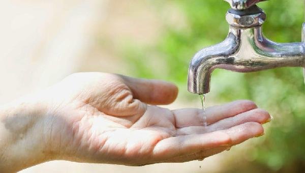 MANUTENÇÃO DA EMBASA DEVE DEIXAR CERCA DE 60 MIL PESSOAS SEM ÁGUA EM ILHÉUS