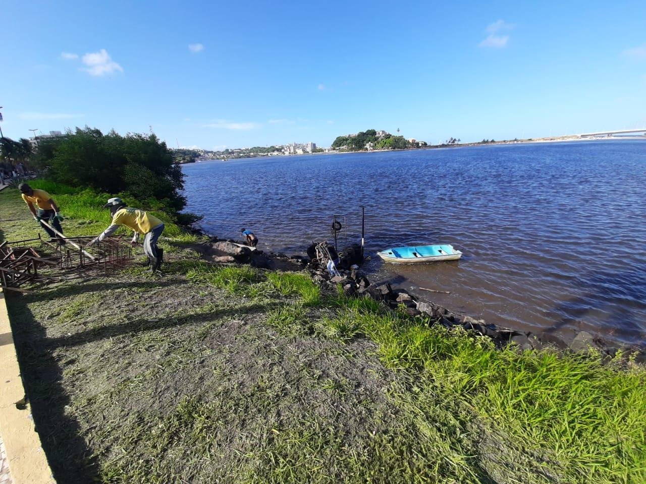 PÍER "GAMBIARRA" É REMOVIDO DA BAÍA DO PONTAL, APÓS RECOMENDAÇÃO DO MP PÍER "GAMBIARRA" É REMOVIDO DA BAÍA DO PONTAL, APÓS RECOMENDAÇÃO DO MP