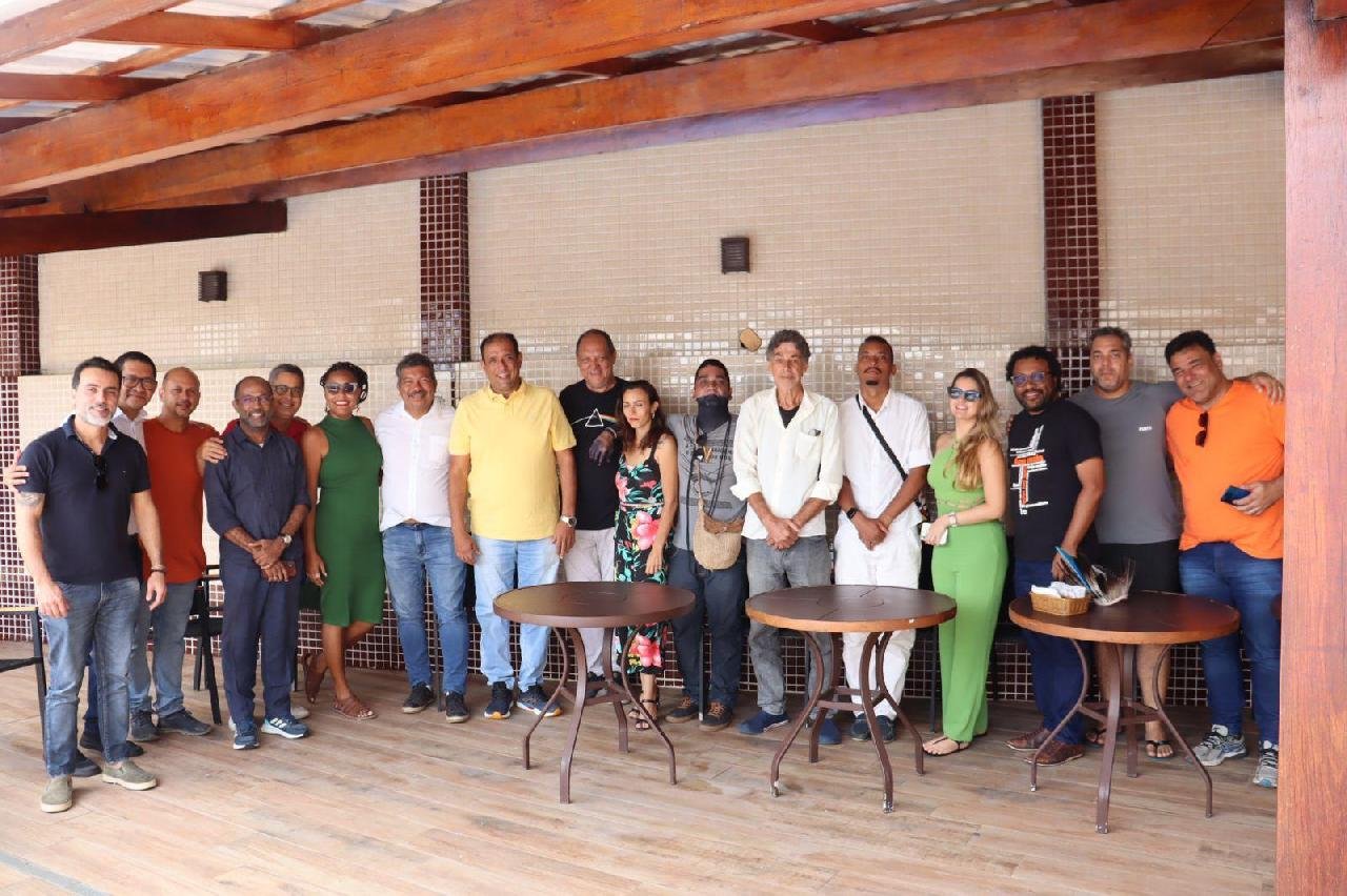 EM ILHÉUS, ALIANÇA ENTRE MARÃO, BEBETO E PCDOB AMPLIA BASE DE SUSTENTAÇÃO POLÍTICA DO GOVERNO DO ESTADO EM ILHÉUS, ALIANÇA ENTRE MARÃO, BEBETO E PCDOB AMPLIA BASE DE SUSTENTAÇÃO POLÍTICA DO GOVERNO DO ESTADO
