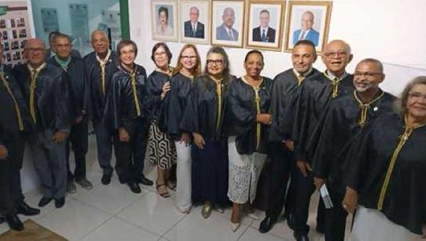 ACADEMIA DE LETRAS DE ILHÉUS ABRE ANO ACADÊMICO E DA POSSE A NOVA DIRETORIA