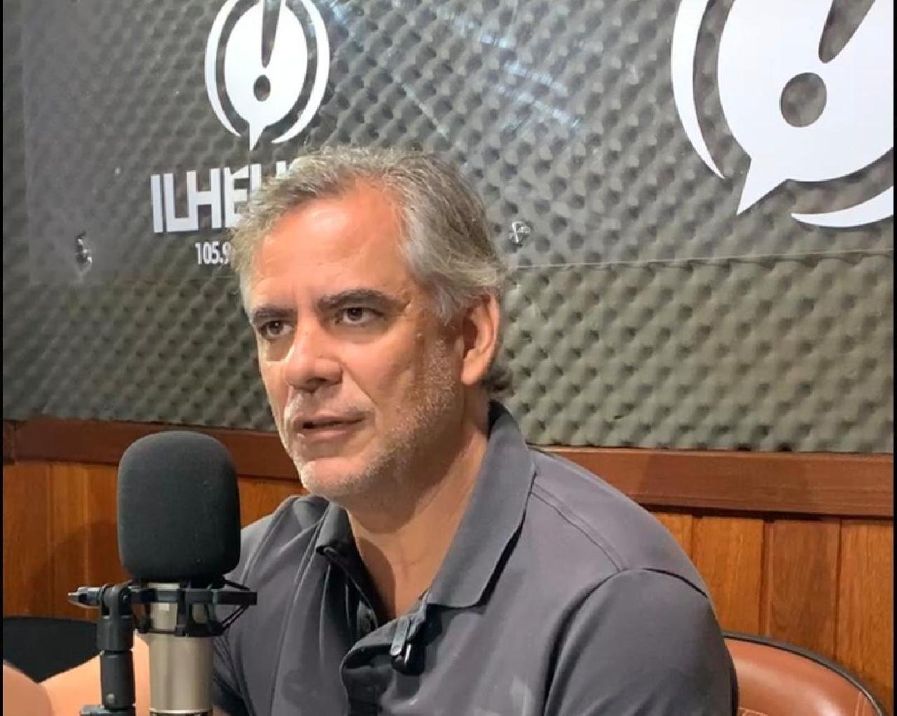 "NUNCA EXISTIU PROBLEMA NENHUM”, DIZ LEUR LOMANTO AO FALAR SOBRE RELAÇÃO COM JABES RIBEIRO