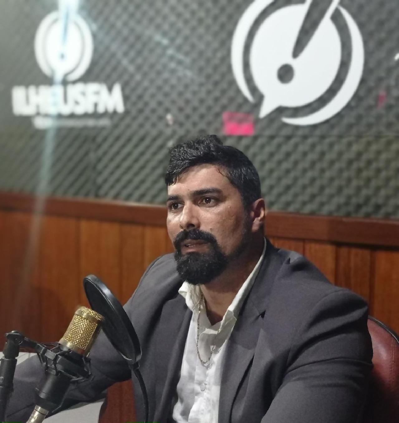 PASTOR RAFAEL ARLEI REALIZA PROGRAMA PARA TRATAMENTO DE DEPENDENTES QUÍMICOS EM ILHÉUS PASTOR RAFAEL ARLEI REALIZA PROGRAMA PARA TRATAMENTO DE DEPENDENTES QUÍMICOS EM ILHÉUS
