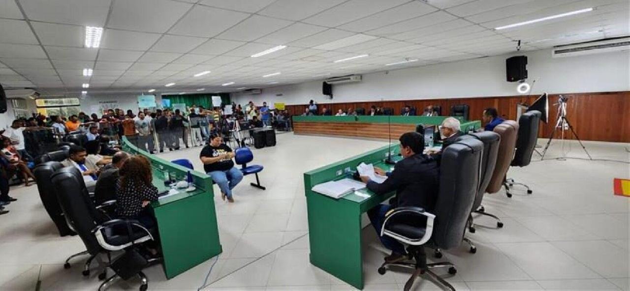 VEREADORES APROVAM AS CONTAS DE 2016 DA GESTÃO DE JABES RIBEIRO VEREADORES APROVAM AS CONTAS DE 2016 DA GESTÃO DE JABES RIBEIRO