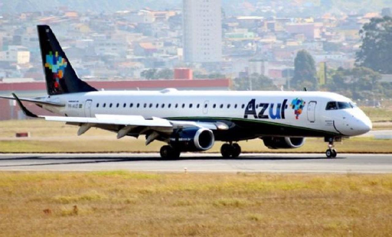 CORONAVÍRUS FAZ LINHAS AZUL FECHAR BASES AÉREAS NA BAHIA