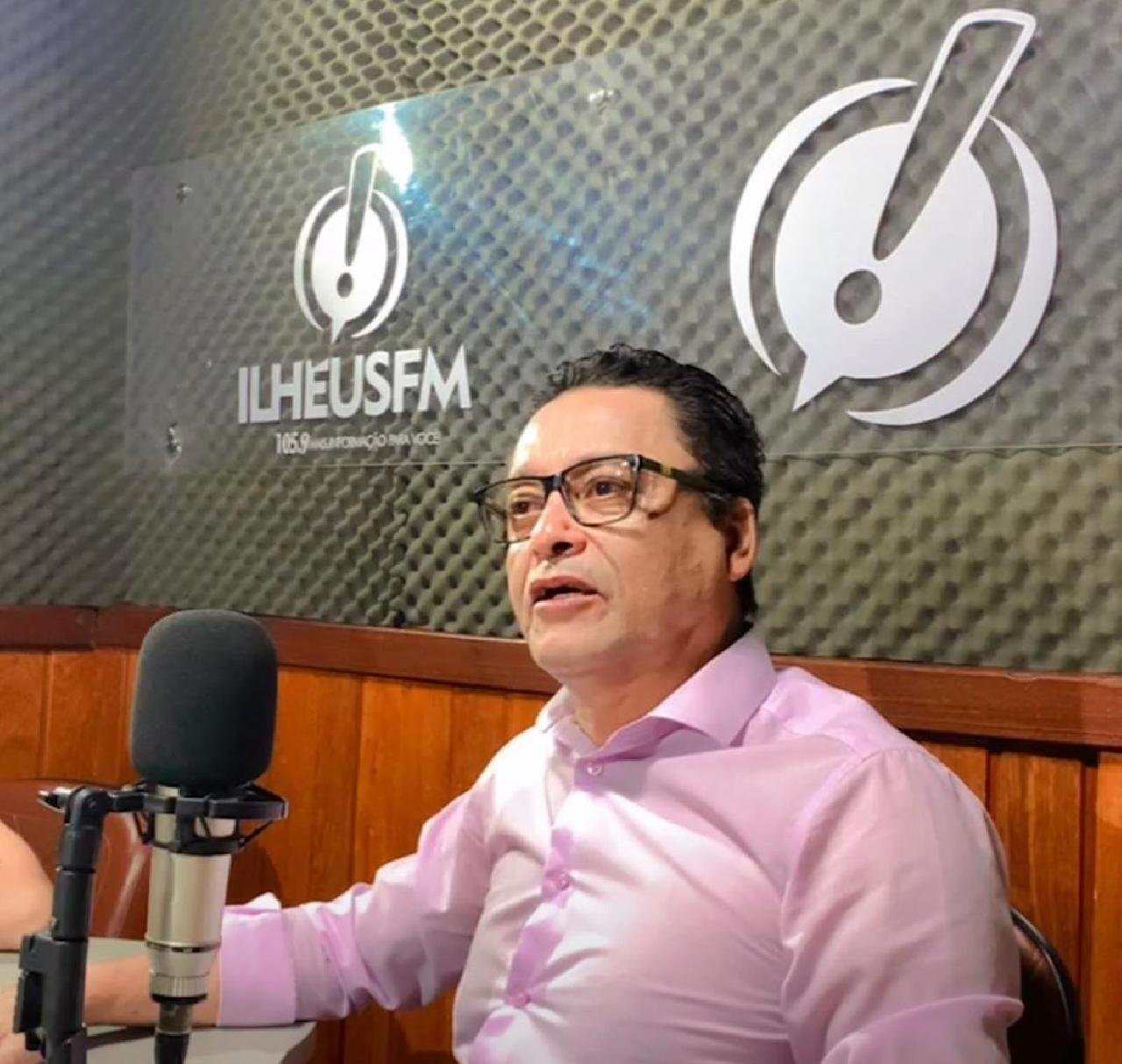 “A PARTIR DE OUTUBRO VAMOS REATIVAR OS NOSSOS RADARES EM ILHÉUS”, DIZ CLÁUDIO CARDOSO, SUPERINTENDENTE DA SUTRAM “A PARTIR DE OUTUBRO VAMOS REATIVAR OS NOSSOS RADARES EM ILHÉUS”, DIZ CLÁUDIO CARDOSO, SUPERINTENDENTE DA SUTRAM