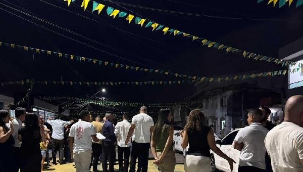 PAVIMENTAÇÃO DA AVENIDA GOVERNADOR PAULO SOUTO É ENTREGUE AOS MORADORES DO TEOTÔNIO VILELA, EM ILHÉUS