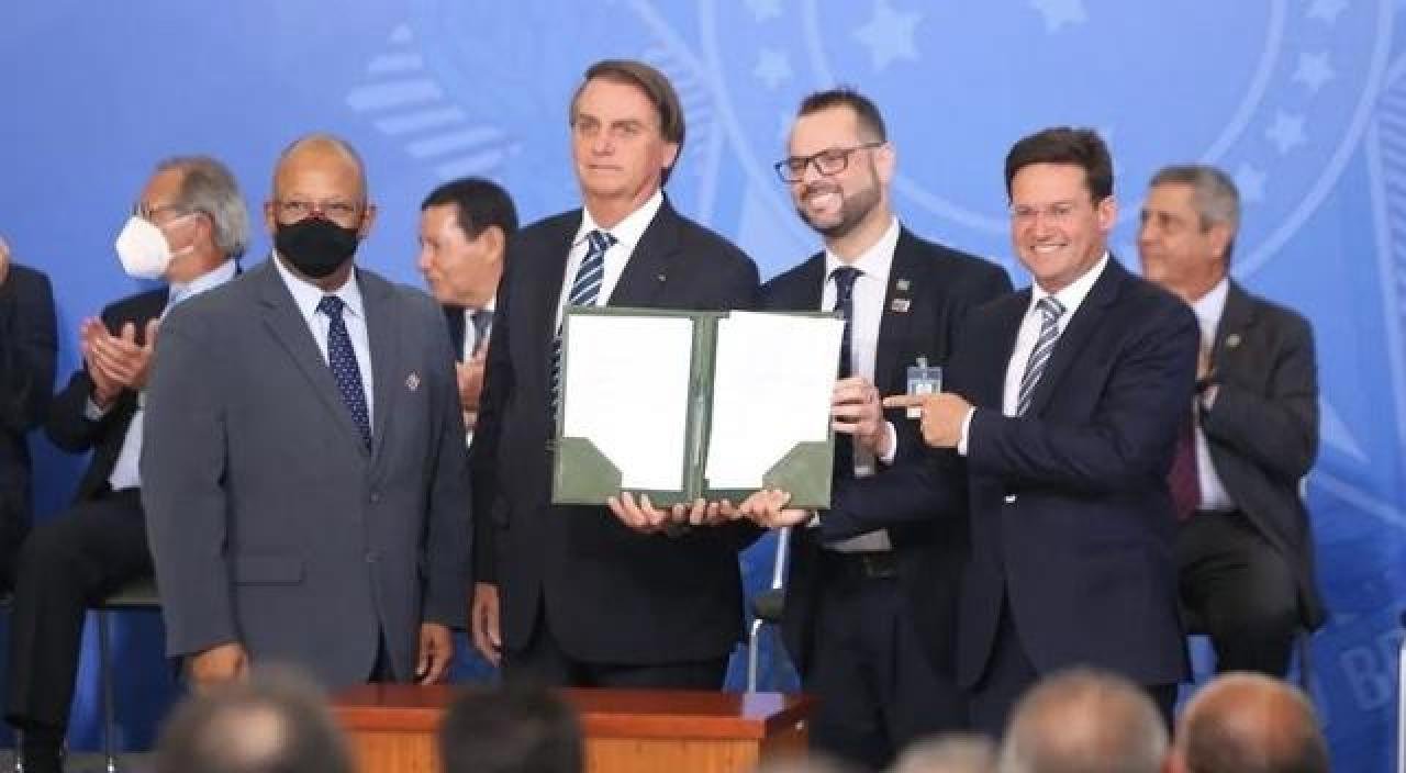 ILHÉUS TERÁ PRIMEIRO PROJETO DE PISCICULTURA MARINHA EM ÁGUAS DA UNIÃO ILHÉUS TERÁ PRIMEIRO PROJETO DE PISCICULTURA MARINHA EM ÁGUAS DA UNIÃO