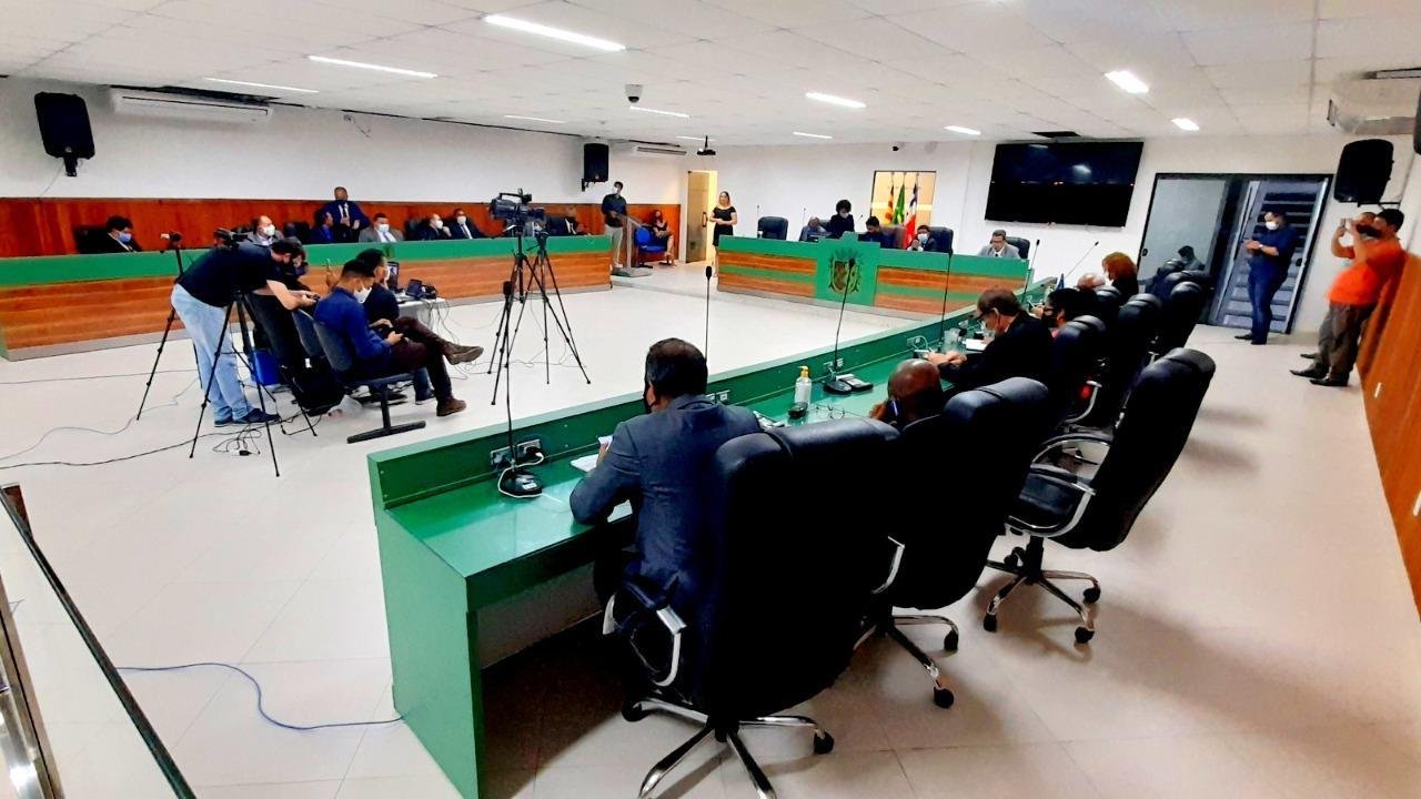 CÂMARA ENCERRA RECESSO PARLAMENTAR E VOLTA A FUNCIONAR NA SEGUNDA-FEIRA CÂMARA ENCERRA RECESSO PARLAMENTAR E VOLTA A FUNCIONAR NA SEGUNDA-FEIRA
