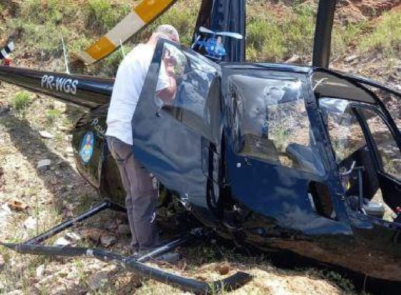 HELICÓPTERO COM DEPUTADO CAI NO INTERIOR DA BAHIA HELICÓPTERO COM DEPUTADO CAI NO INTERIOR DA BAHIA