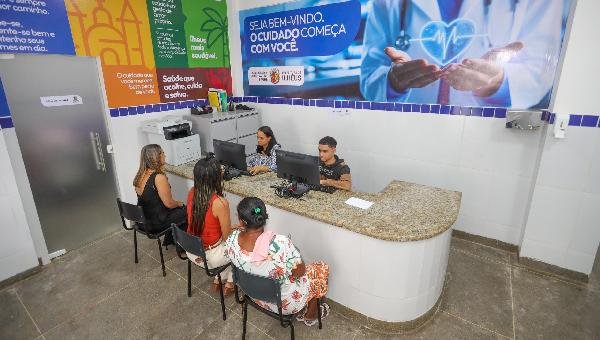 NOVINHA EM FOLHA: VALDERICO JUNIOR ENTREGA UBS NO TEOTÔNIO VILELA E AGRADECE A ATUAÇÃO DE DEPUTADOS PARCEIROS DE ILHÉUS