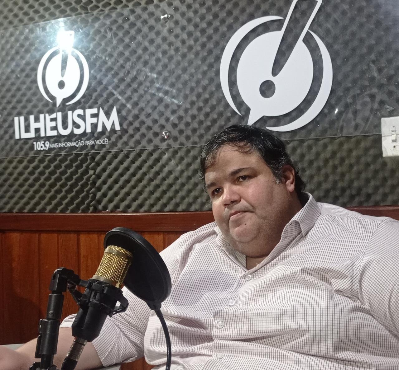 "VAI SER NECESSÁRIO UM REORDENAMENTO DE TODAS AS CABANAS DE PRAIA” AFIRMA VINÍCIUS BRÍGLIA "VAI SER NECESSÁRIO UM REORDENAMENTO DE TODAS AS CABANAS DE PRAIA” AFIRMA VINÍCIUS BRÍGLIA
