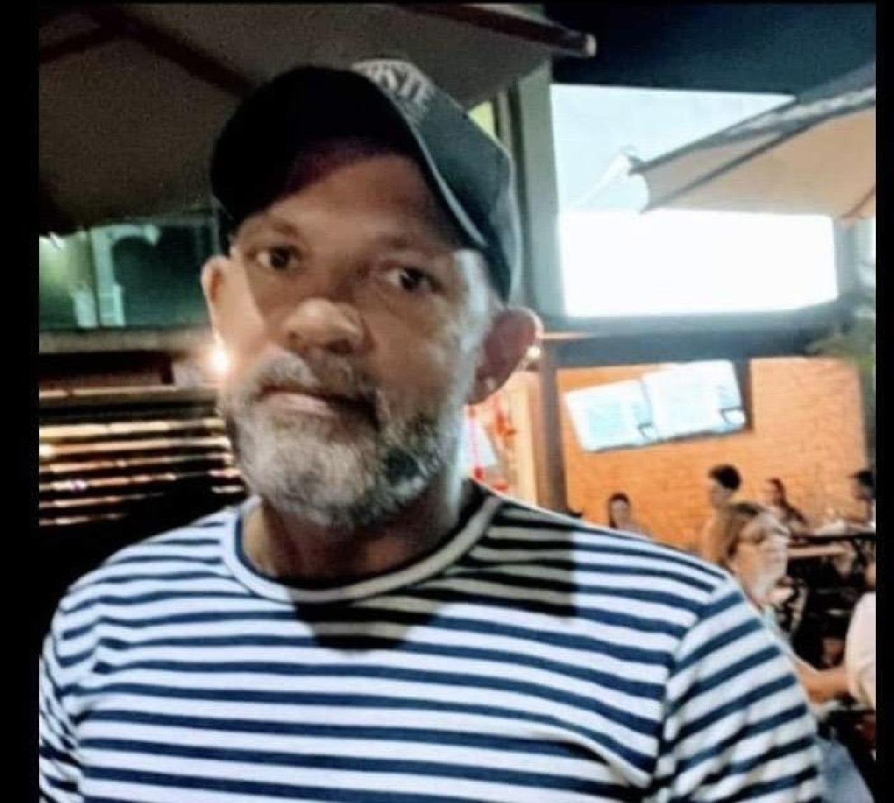MÚSICO DE ILHÉUS MORRE AOS 48 COM PROBLEMAS DE SAÚDE MÚSICO DE ILHÉUS MORRE AOS 48 COM PROBLEMAS DE SAÚDE