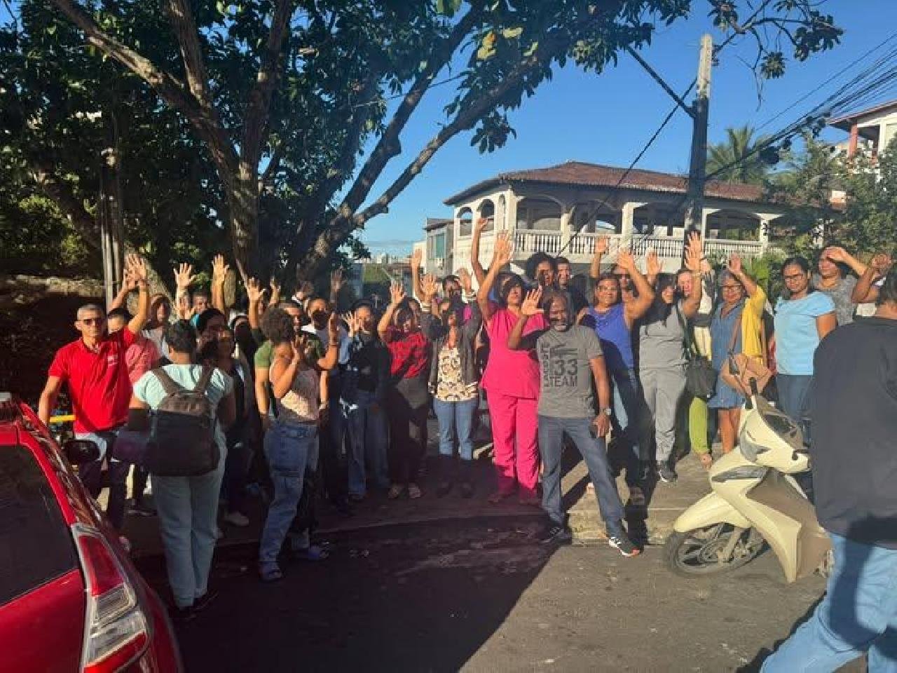 PROFISSIONAIS DO HOSPITAL SÃO JOSÉ, EM ILHÉUS, ANUNCIAM PARALISAÇÃO DE 12H PROFISSIONAIS DO HOSPITAL SÃO JOSÉ, EM ILHÉUS, ANUNCIAM PARALISAÇÃO DE 12H