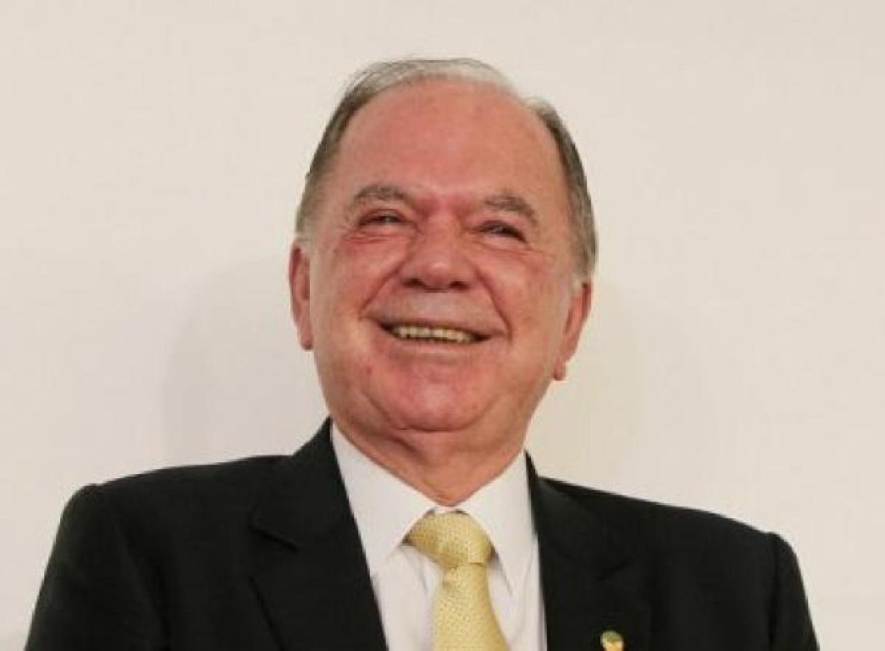 VICE-GOVERNADOR, JOÃO LEÃO É INTERNADO NO HOSPITAL CÁRDIO PULMONAR VICE-GOVERNADOR, JOÃO LEÃO É INTERNADO NO HOSPITAL CÁRDIO PULMONAR