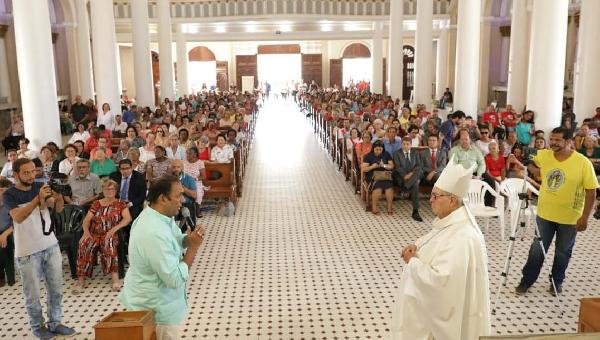 DEVOTOS DE ILHÉUS E REGIÃO PARTICIPAM DE FESTIVIDADES EM HOMENAGEM À SÃO JORGE