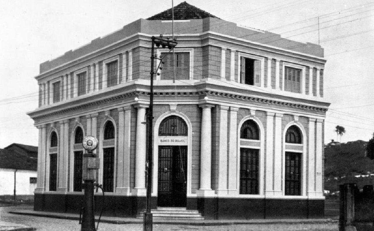 ILHÉUS: AGÊNCIA BB 019 COMPLETA 105 ANOS ILHÉUS: AGÊNCIA BB 019 COMPLETA 105 ANOS