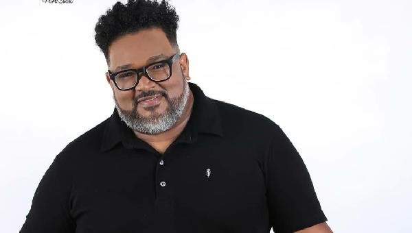 ILHÉUS: SEPULTAMENTO DO CANTOR E INTÉRPRETE LEONARDO LÉO SERÁ ÀS 16H