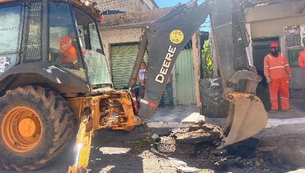 PREFEITURA COBRA AVALIAÇÃO DE CONCESSIONÁRIAS PARA IDENTIFICAR ORIGEM DE PROBLEMA EM VIA NA BARRA 