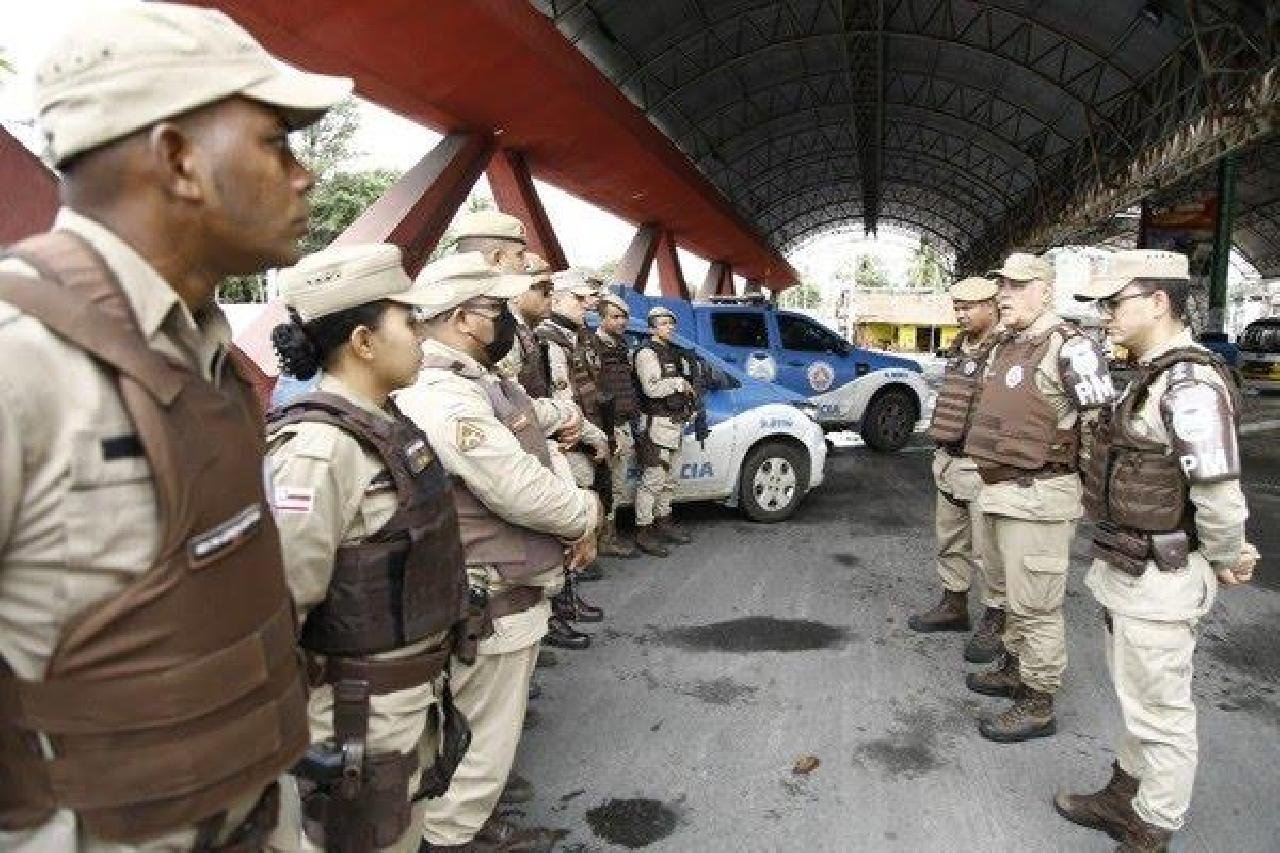 COMEÇAM AS INSCRIÇÕES DE CONCURSO COM 2,5 MIL VAGAS PARA SOLDADOS DA PM E CORPO DE BOMBEIROS NA BAHIA COMEÇAM AS INSCRIÇÕES DE CONCURSO COM 2,5 MIL VAGAS PARA SOLDADOS DA PM E CORPO DE BOMBEIROS NA BAHIA