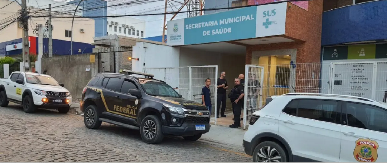 PF DEFLAGRA OPERAÇÃO CONTRA DESVIOS DE VERBAS DE SECRETARIA DE SAÚDE EM VITÓRIA DA CONQUISTA PF DEFLAGRA OPERAÇÃO CONTRA DESVIOS DE VERBAS DE SECRETARIA DE SAÚDE EM VITÓRIA DA CONQUISTA
