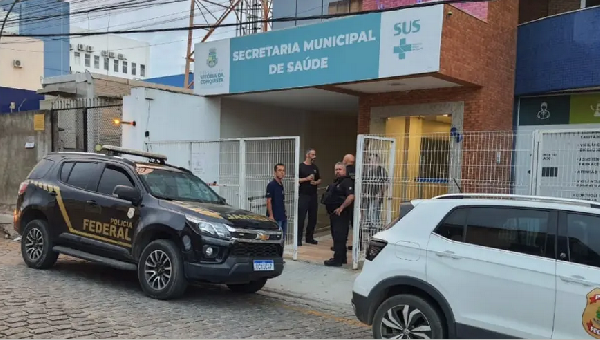 PF DEFLAGRA OPERAÇÃO CONTRA DESVIOS DE VERBAS DE SECRETARIA DE SAÚDE EM VITÓRIA DA CONQUISTA