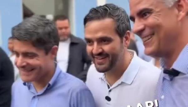 APÓS JERÔNIMO CANCELAR COMÍCIO EM ILHÉUS, VALDERICO FAZ PUBLICAÇÃO E PROVOCA: “SE TÁ NA CHUVA É PRA SE MOLHAR”