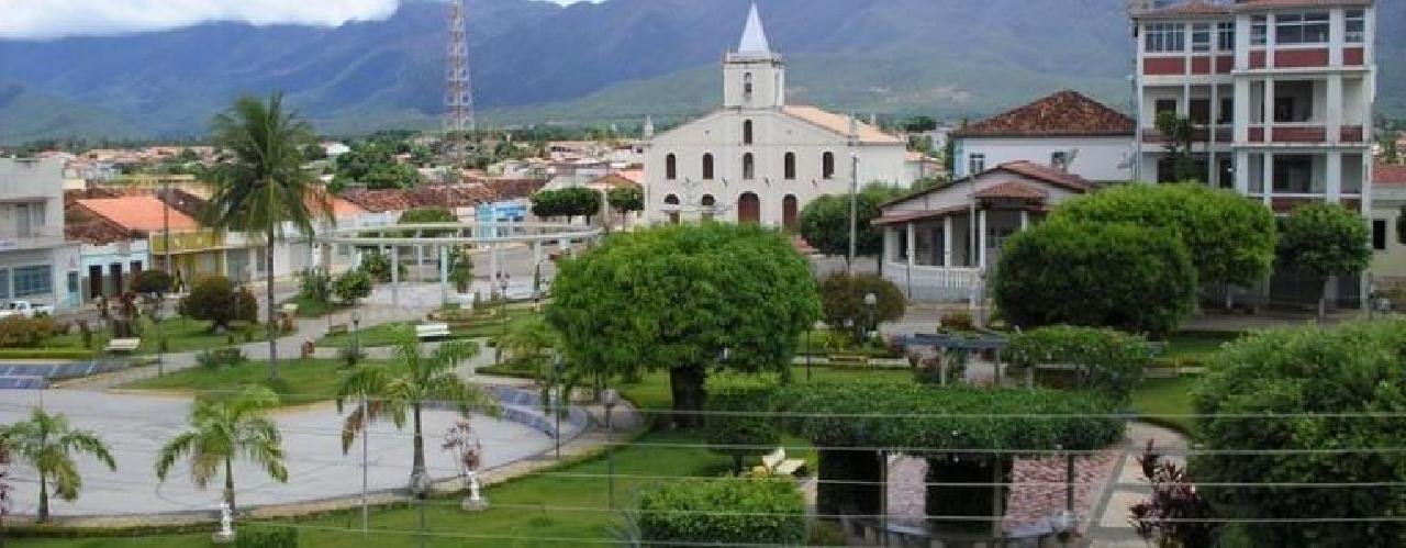 CINCO PESSOAS DA MESMA FAMÍLIA MORREM VÍTIMAS DE COVID-19 CINCO PESSOAS DA MESMA FAMÍLIA MORREM VÍTIMAS DE COVID-19