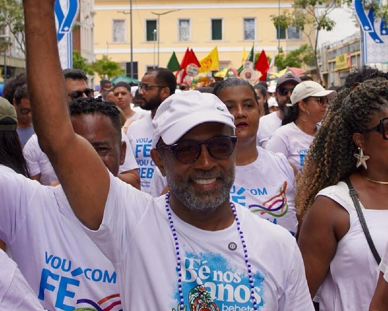 BEBETO GALVÃO PARTICIPA DA LAVAGEM DO BONFIM E DESTACA FÉ E ESPERANÇA PARA O FUTURO DO POVO BAIANO