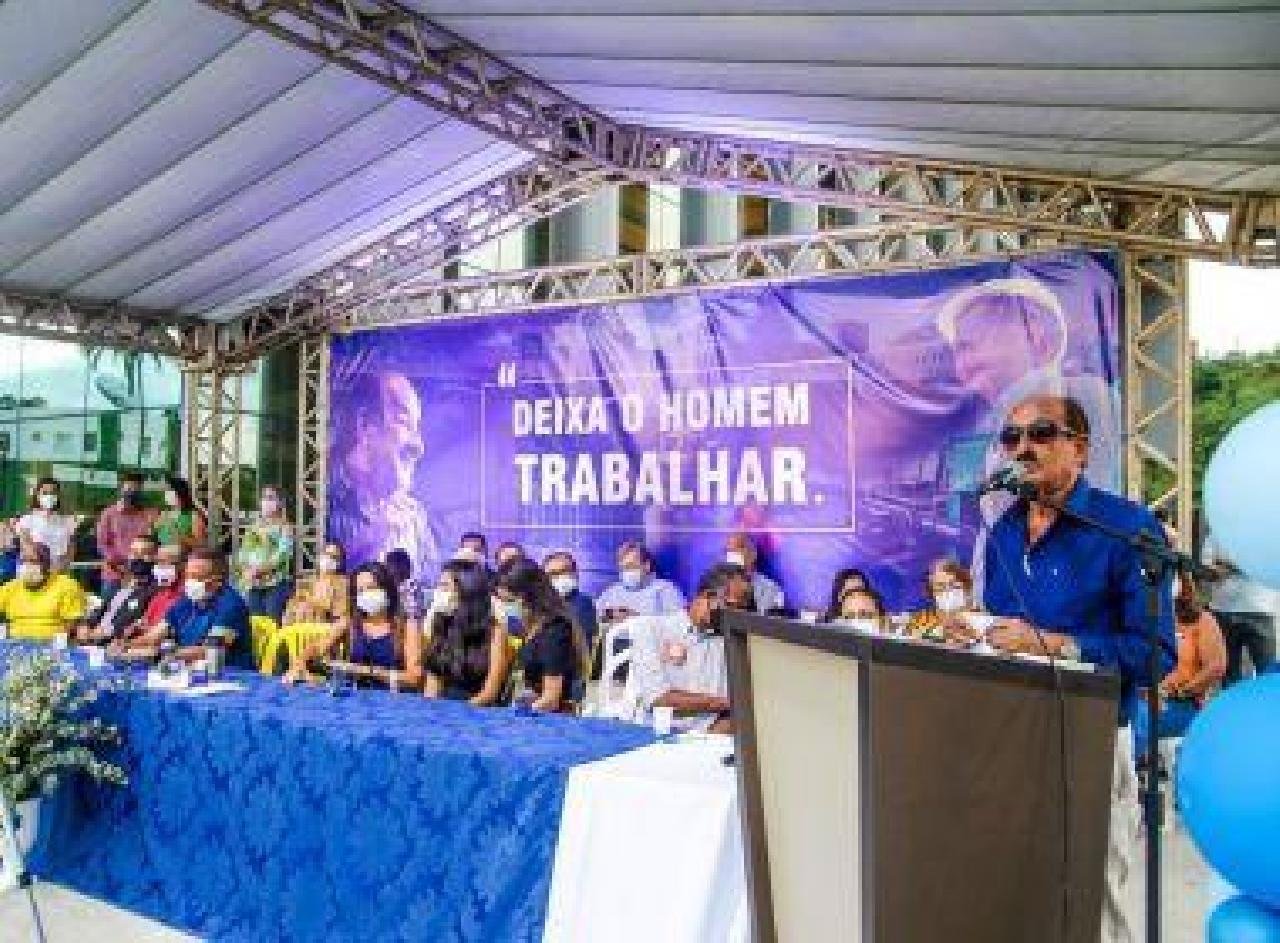 ITABUNA: FERNANDO GOMES VAI TENTAR 6° MANDATO À FRENTE DE PREFEITURA ITABUNA: FERNANDO GOMES VAI TENTAR 6° MANDATO À FRENTE DE PREFEITURA