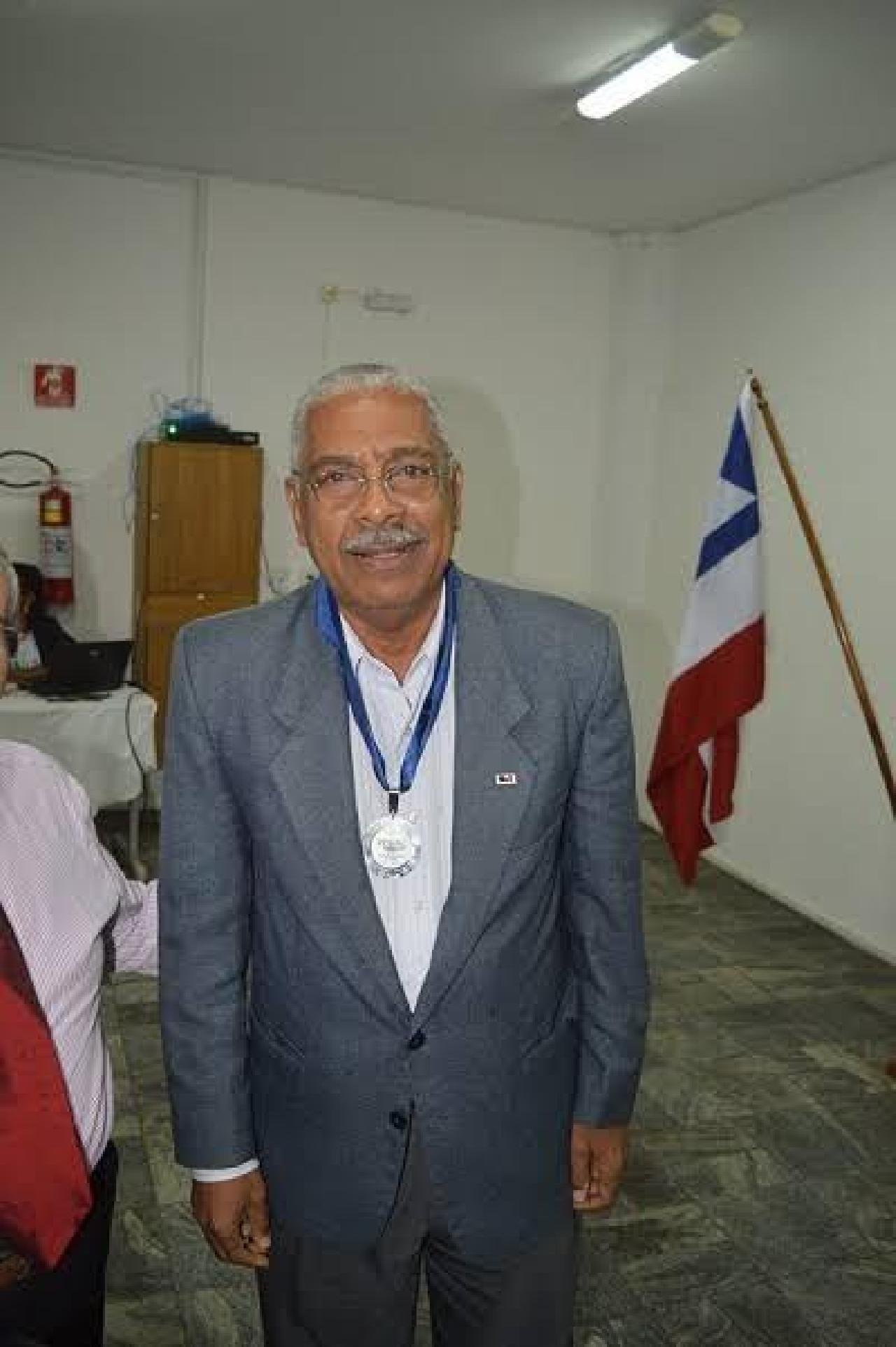 ROTARY CLUB ILHÉUS EMPOSSA NOVO PRESIDENTE NA QUINTA-FEIRA ROTARY CLUB ILHÉUS EMPOSSA NOVO PRESIDENTE NA QUINTA-FEIRA