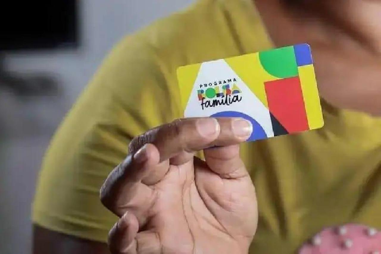 INDISPONIBILIDADE DO SISTEMA SUSPENDE TEMPORARIAMENTE SERVIÇOS DO BOLSA FAMÍLIA 